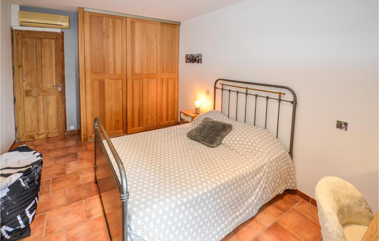 3 Bedroom Awesome Home In Chateuneuf De Gadagne Chateauneuf-de-Gadagne Exterior photo